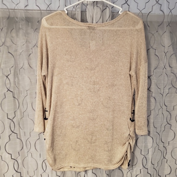 CLOSET CLEAROUT 2 FOR $10 - Picture 2 of 4